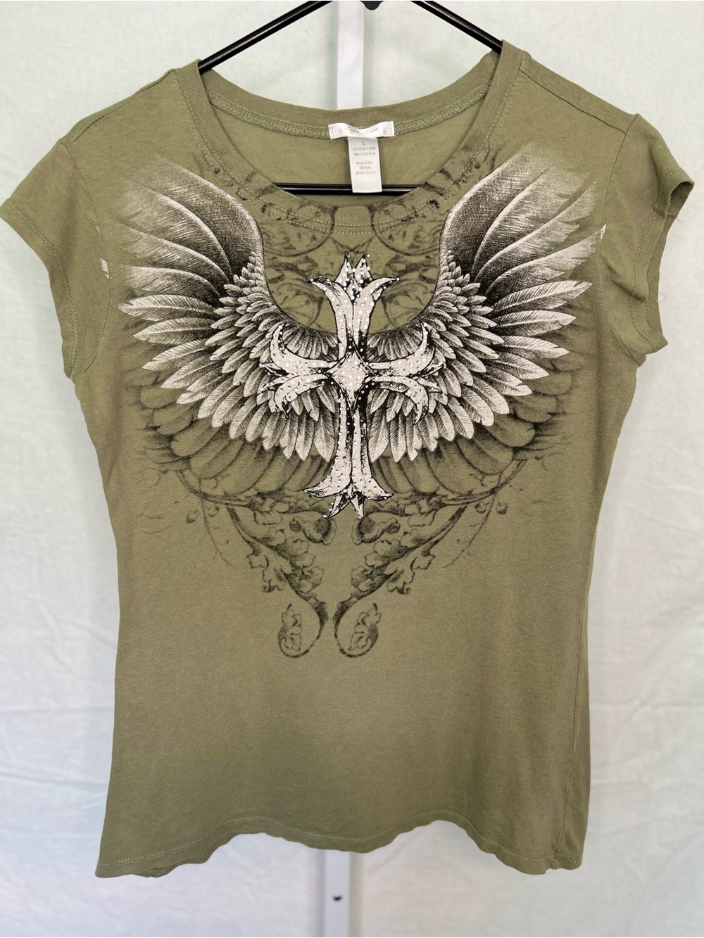 Love Love Lo Mall Goth Y2K Rhinestone Cross Angel Wings Graphic Baby Tee Large